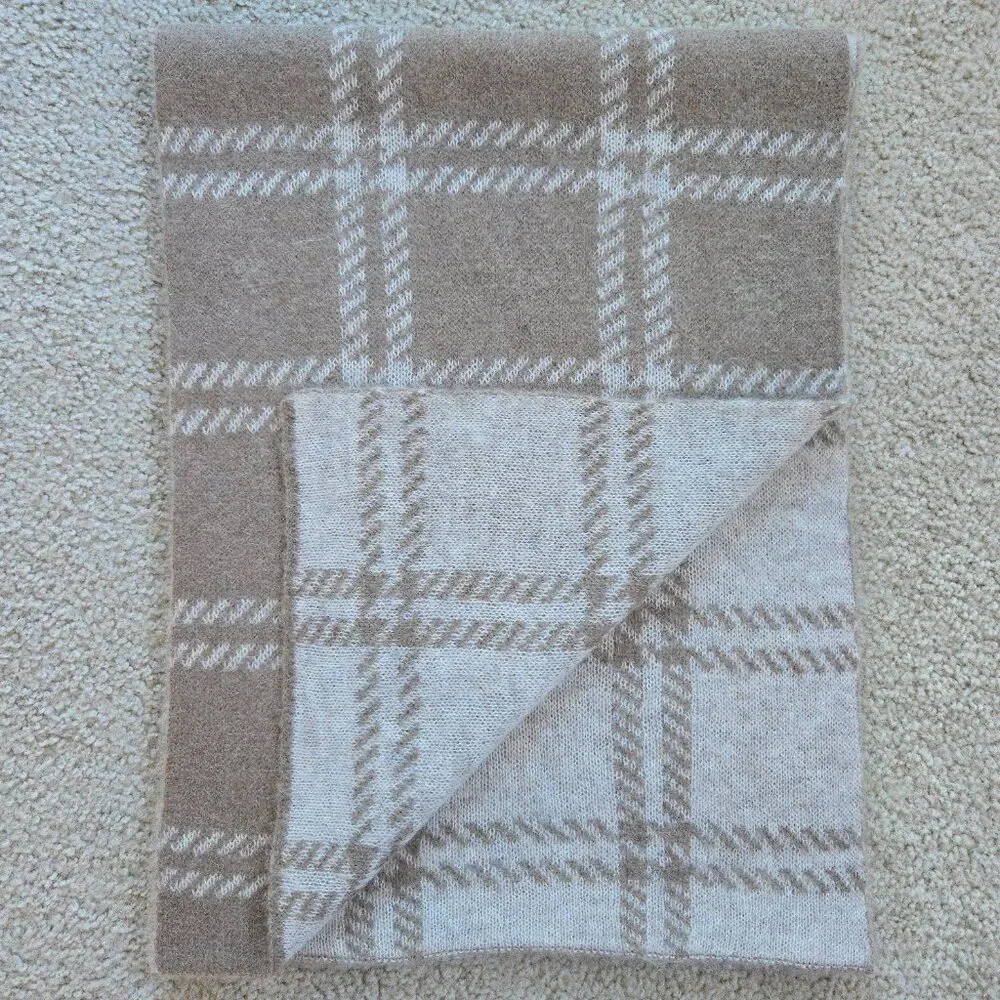 NWOT Everlane Patterned Alpaca Scarf in Wheat Taupe Tan